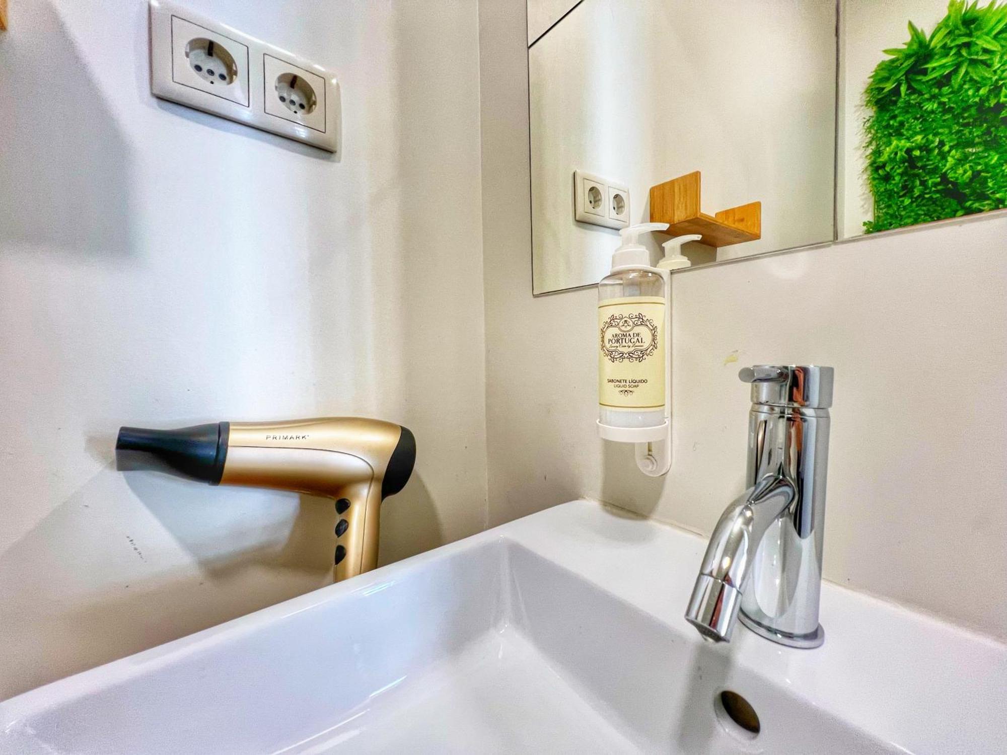 Porto Rooms City View Екстер'єр фото
