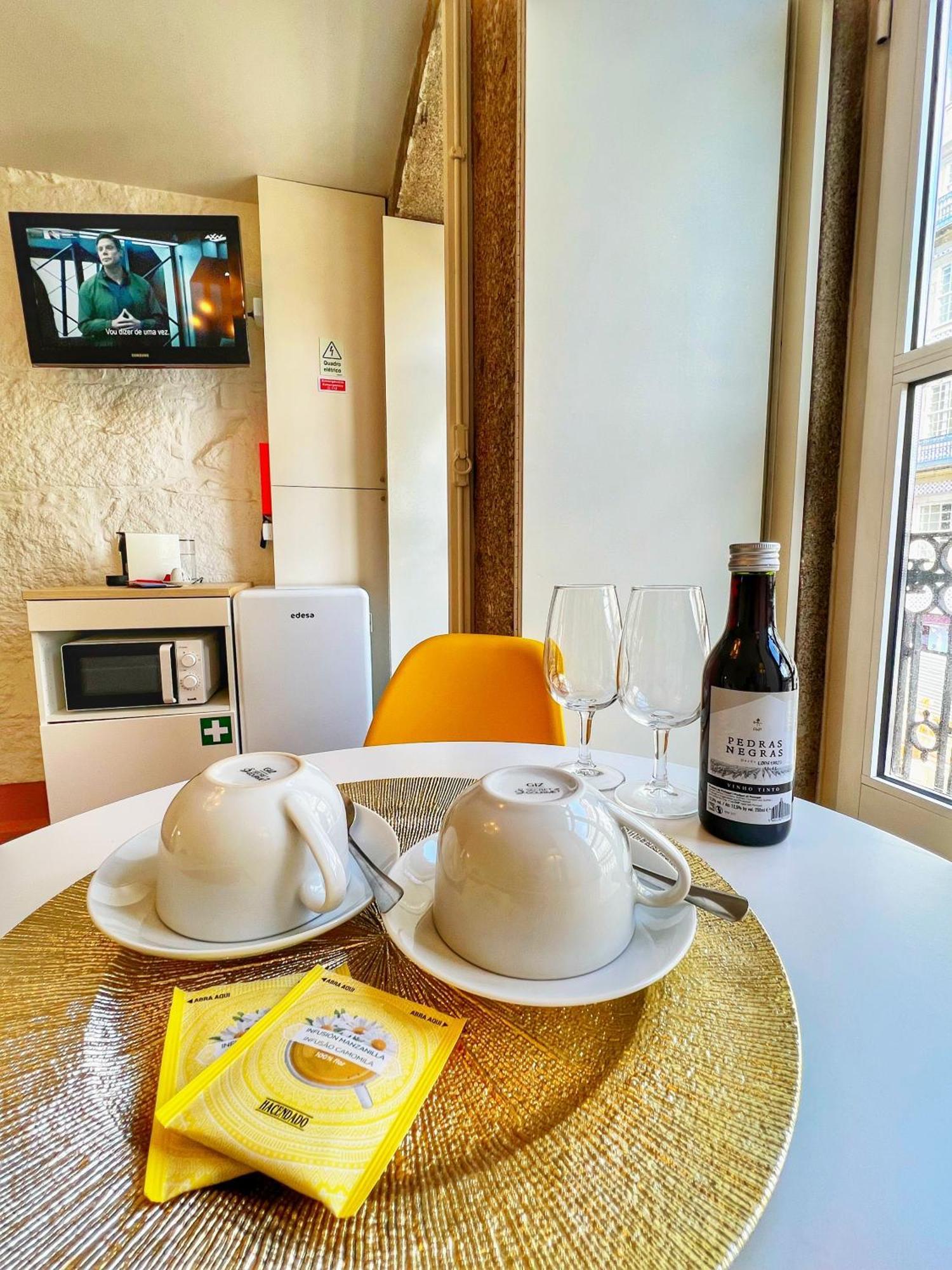 Porto Rooms City View Екстер'єр фото