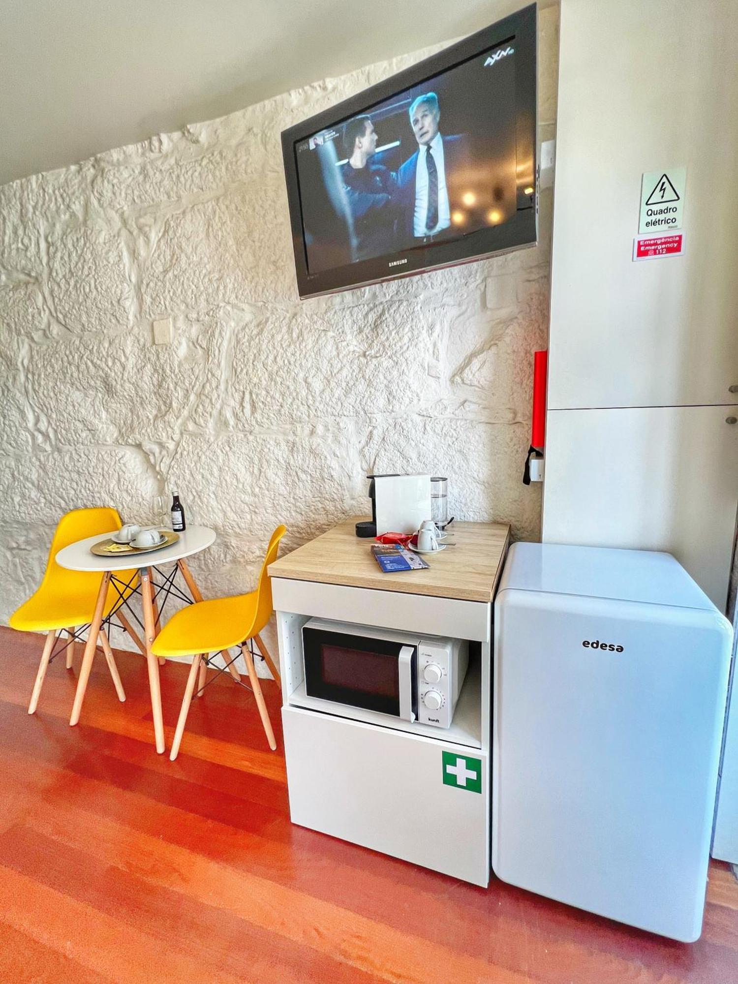 Porto Rooms City View Екстер'єр фото